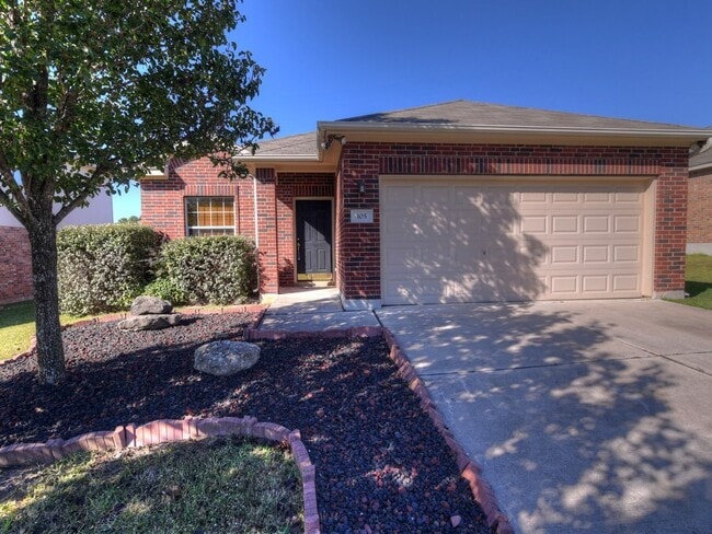 105 Pecanwood N in Kyle, TX - Building Photo - Building Photo