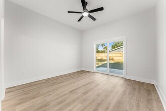 579 Lagoon Oaks Dr in Panama City, FL - Building Photo - Building Photo