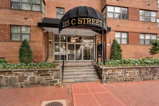 215 C Street Apartments in Washington, DC - Building Photo - Building Photo