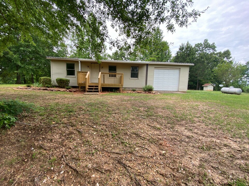 157 Co Rd 484 in Heflin, AL - Building Photo