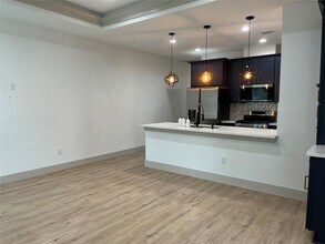 19307 Sears Dr in Humble, TX - Foto de edificio - Building Photo