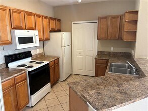 6177 Metrowest Blvd in Orlando, FL - Building Photo - Building Photo