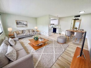 2002 Granada Dr in Coconut Creek, FL - Building Photo - Building Photo
