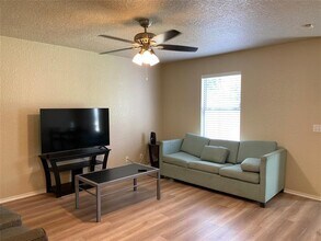 4524 Secure Ln in Austin, TX - Building Photo - Building Photo