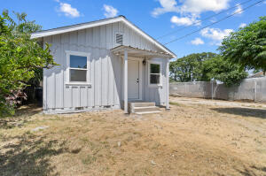 752 Kruger Ave in Hanford, CA - Building Photo - Building Photo