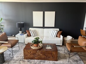 1030 N State St in Chicago, IL - Building Photo - Building Photo