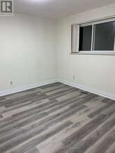 44 Strathavon Dr in Toronto, ON - Building Photo - Building Photo