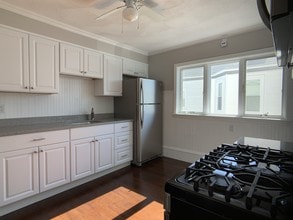 130 Winthrop St, Unit 2 in Medford, MA - Foto de edificio - Building Photo