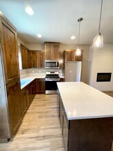 61525 SE Jennifer Ln in Bend, OR - Building Photo - Building Photo