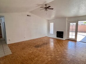 2396 Menlo Ave in Clovis, CA - Building Photo - Building Photo