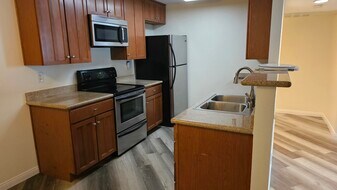 210 Chambers Street, Unit #6 in El Cajon, CA - Building Photo