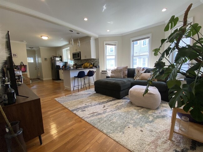 22 Rice St, Unit #2, Unit #2