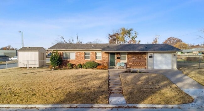 property at 2818 S Winston Ave