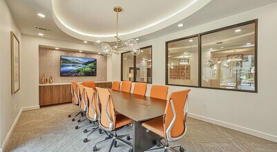 2900 N Braeswood Blvd in Houston, TX - Building Photo - Building Photo