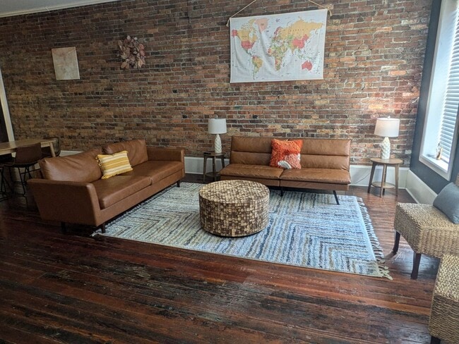 property at 132 N Ashley St