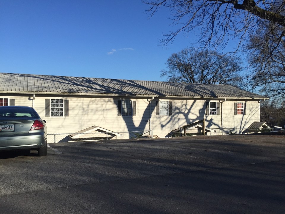 Gateway Apartments II in Dalton, GA - Building Photo