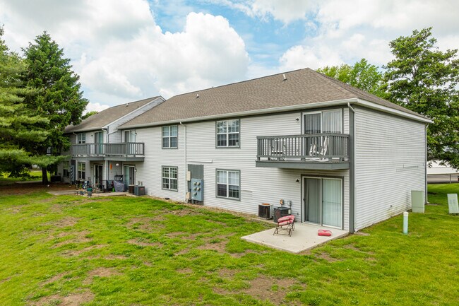 Burberry Place Apartments in Lafayette, IN - Foto de edificio - Building Photo