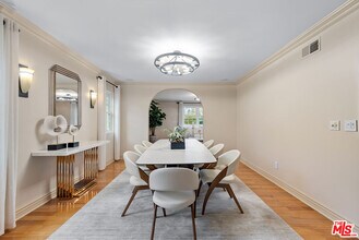 6138 Maryland Dr in Los Angeles, CA - Building Photo - Building Photo