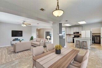 6305 Roseborough Dr in Austin, TX - Building Photo - Building Photo