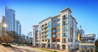 425 W Trade St, Unit 1FR in Charlotte, NC - Building Photo