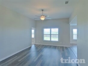 114 Hamilton Way in Venus, TX - Building Photo - Building Photo