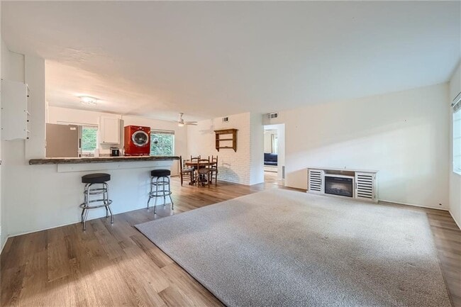 1381 Normandy Dr NE in Atlanta, GA - Building Photo - Building Photo