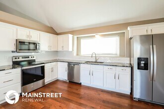 19306 Corbyn Ln in Smithville, MO - Foto de edificio - Building Photo