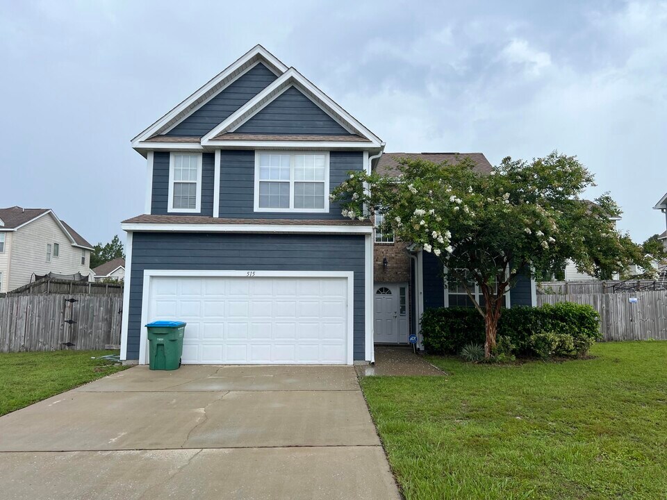 515 Boulder St in Crestview, FL - Building Photo