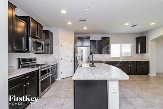 5401 W Victory Way in Florence, AZ - Building Photo - Building Photo