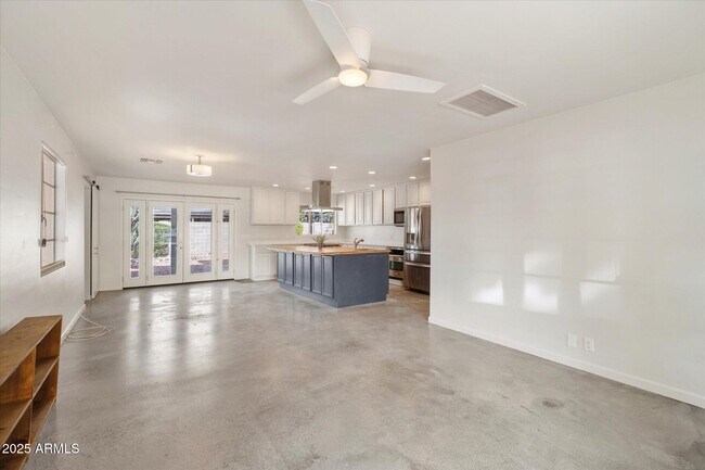 1300 W Meadowbrook Ave in Phoenix, AZ - Building Photo - Building Photo