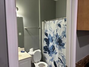 1223 Boulder Creek Rd in Richmond, VA - Foto de edificio - Building Photo