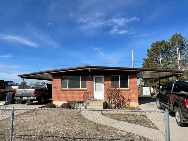 property at 1466 S 280 E