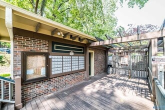 2007 Greenwood Pl SW in Huntsville, AL - Building Photo - Building Photo