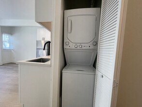 903 Pine St in San Francisco, CA - Building Photo - Building Photo