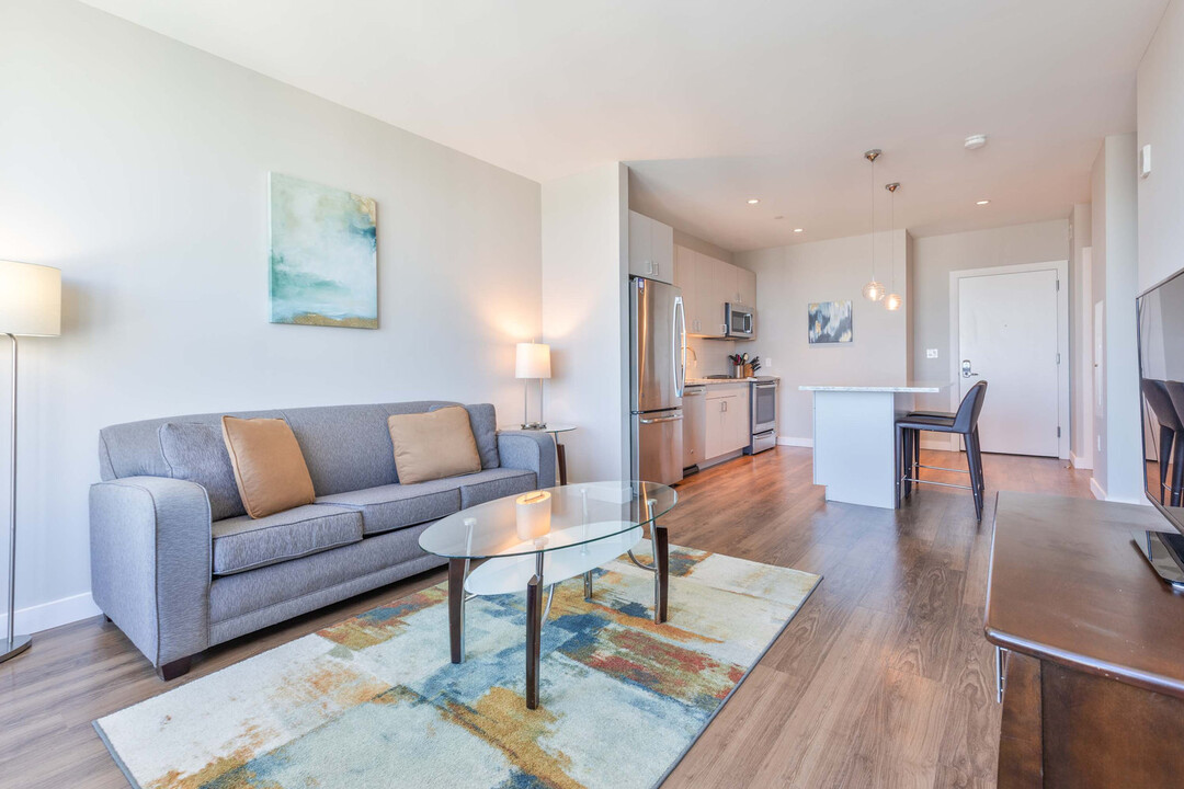5 Fan Pier Boulevard in Boston, MA - Building Photo