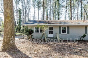 717 Woodland Rd in Raleigh, NC - Building Photo