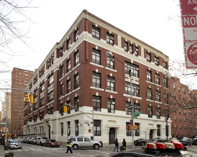203 Rivington St in New York, NY - Foto de edificio - Building Photo