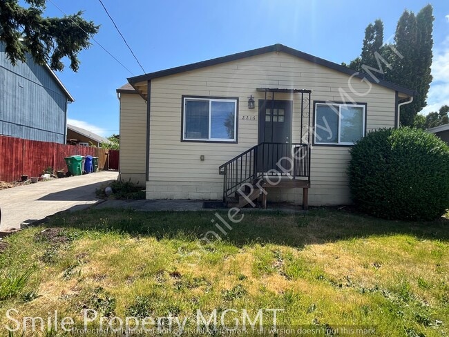 property at 2216 SE 105th Ave