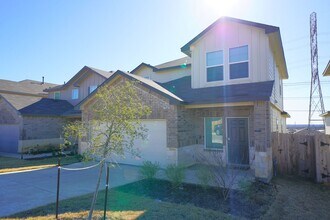 6611 Copper King St in San Antonio, TX - Building Photo - Building Photo