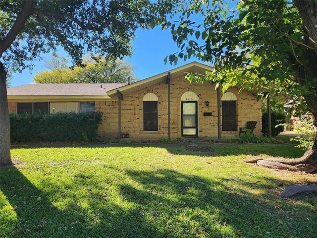 3413 Urban Dr in Garland, TX - Building Photo