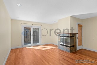 700 Chiquita Ave in Mountain View, CA - Building Photo - Building Photo