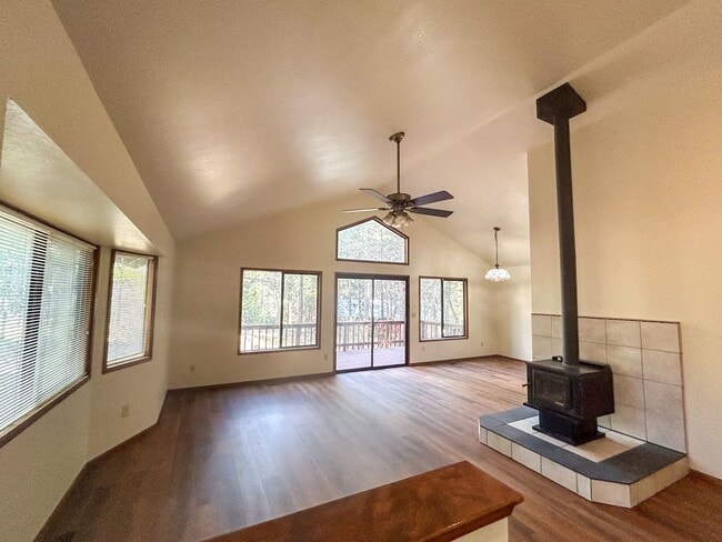 7333 Mill Creek Rd in Shingletown, CA - Building Photo - Building Photo