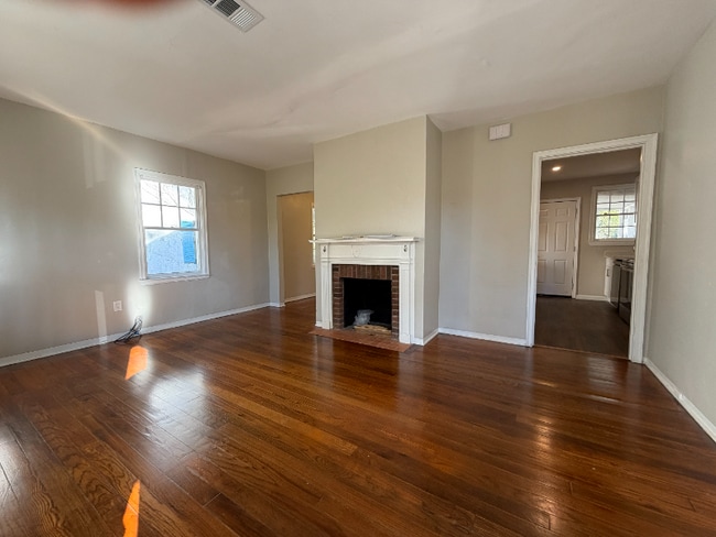 4 Hibiscus Ave in Savannah, GA - Foto de edificio - Building Photo