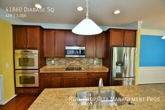 41860 Diabase Square in Aldie, VA - Building Photo - Building Photo