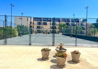 23901 Civic Center Way, Unit # 136 in Malibu, CA - Building Photo - Building Photo