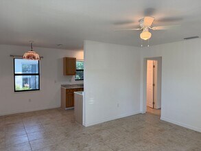 827 42nd St in Sarasota, FL - Building Photo - Building Photo