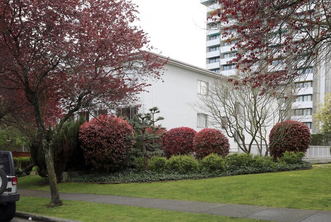 1134 W 11th Ave in Vancouver, BC - Building Photo - Primary Photo