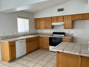 1030 Date Dr in Lake Havasu City, AZ - Building Photo - Building Photo