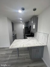 735 S 9th St in Philadelphia, PA - Building Photo - Building Photo