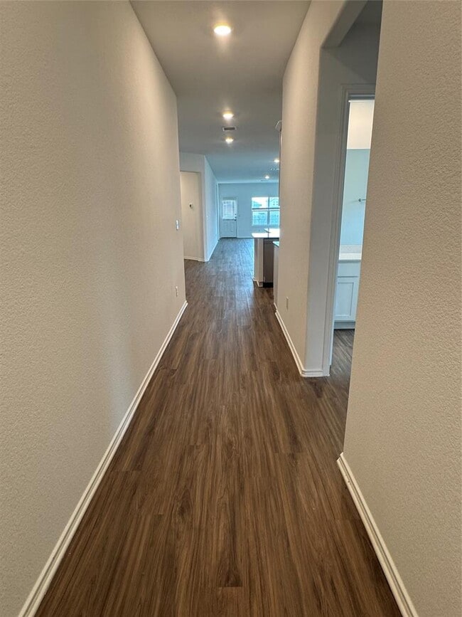 332 Escondido Cir in San Marcos, TX - Building Photo - Building Photo